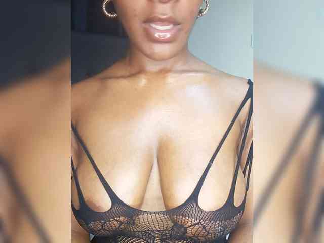 Vicky_pretty_tirries's cam show statistics and live stream