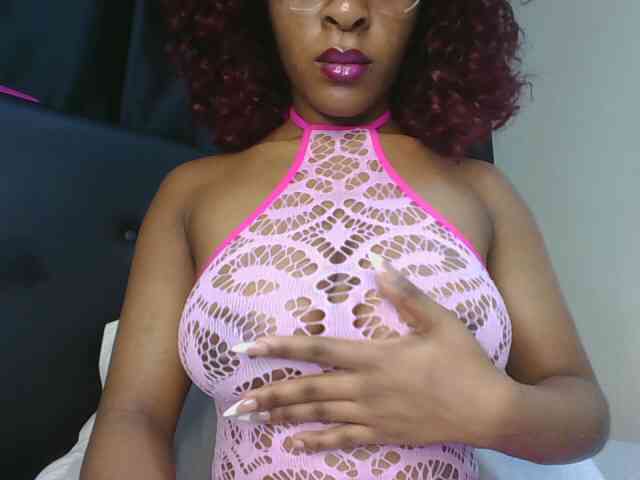 vickyprettyboobs