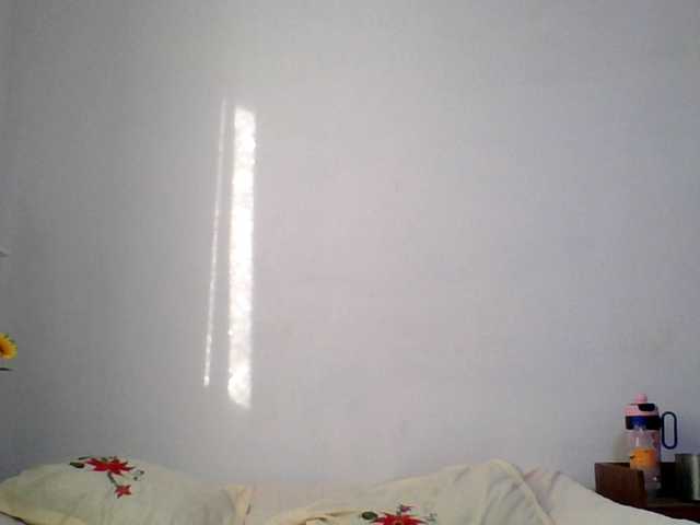 Pauliemarie live cam on BongaCams