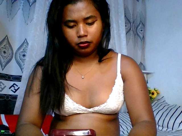 Pauliemarie live cam on BongaCams
