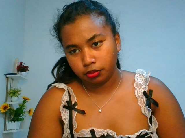 Pauliemarie live cam on BongaCams