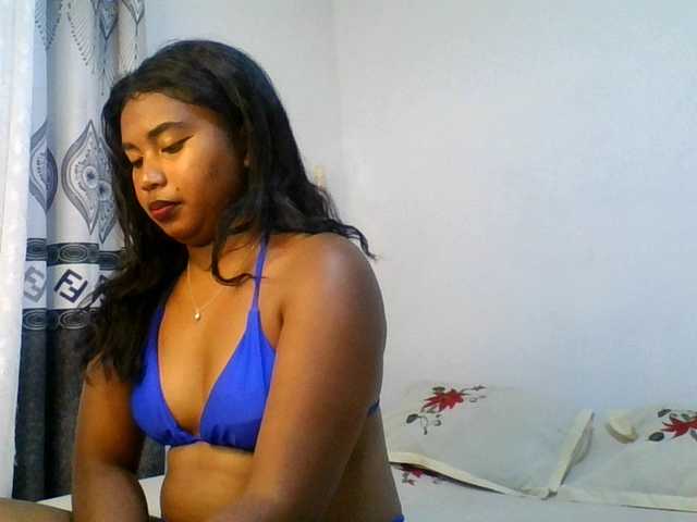 Pauliemarie live cam on BongaCams