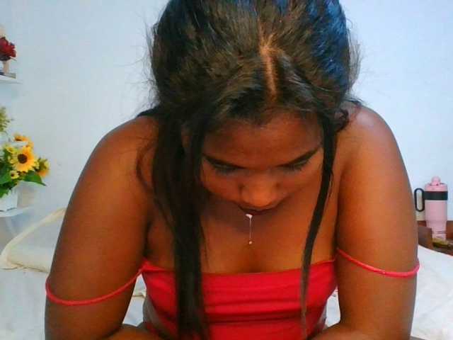 Pauliemarie live cam on BongaCams