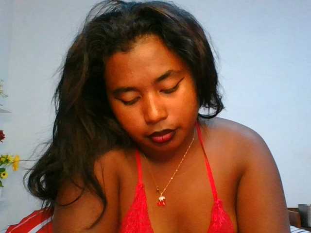 Pauliemarie live cam on BongaCams