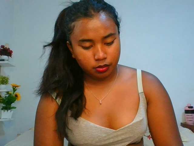 Pauliemarie live cam on BongaCams