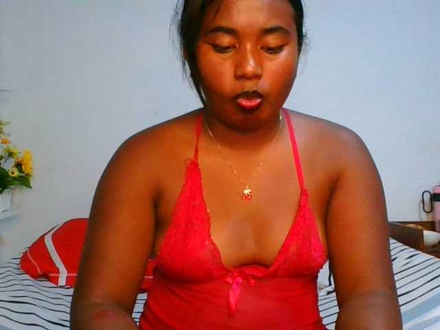 Pauliemarie live cam on BongaCams