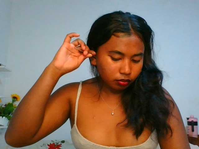 Pauliemarie live cam on BongaCams