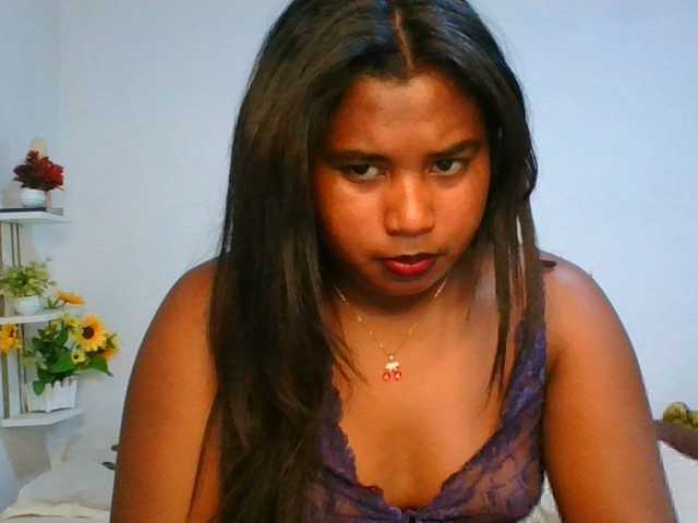 Pauliemarie live cam on BongaCams