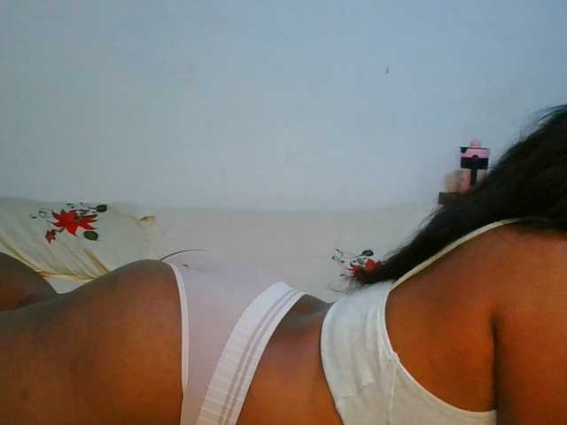 Pauliemarie live cam on BongaCams