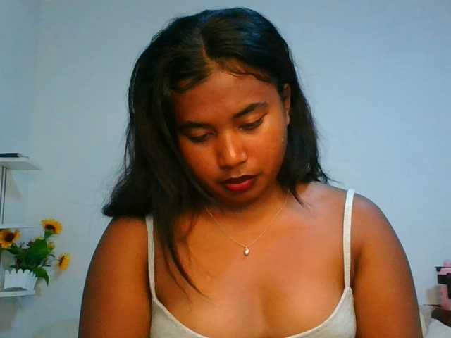 Pauliemarie live cam on BongaCams