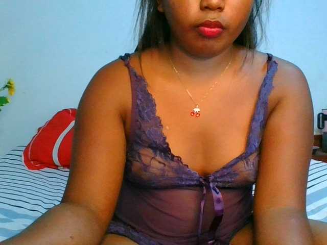 Pauliemarie live cam on BongaCams