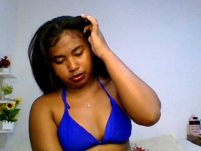 Pauliemarie live cam on BongaCams
