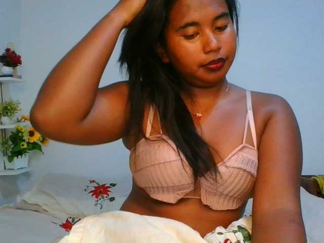 Pauliemarie live cam on BongaCams
