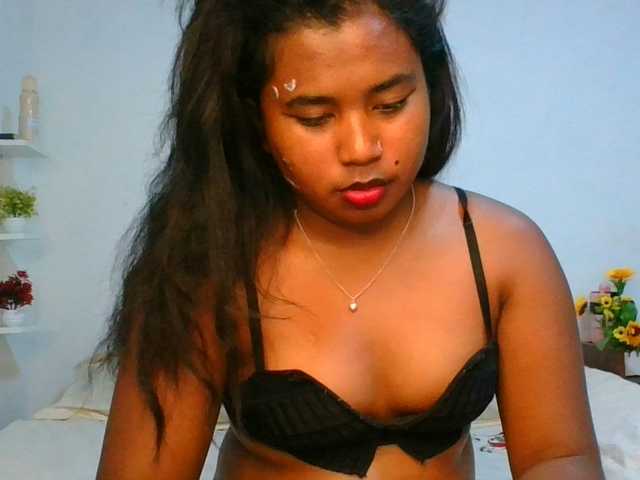 Pauliemarie live cam on BongaCams