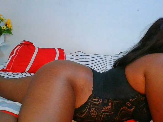 Pauliemarie live cam on BongaCams