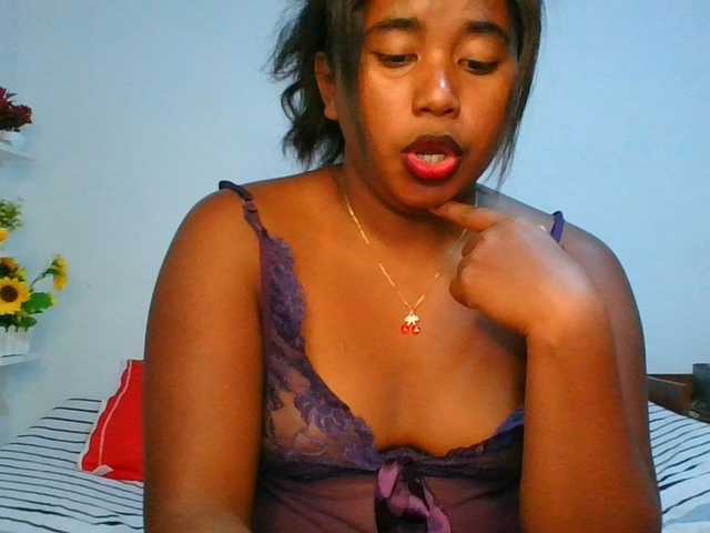 Pauliemarie live cam on BongaCams