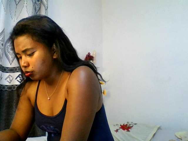 Pauliemarie live cam on BongaCams
