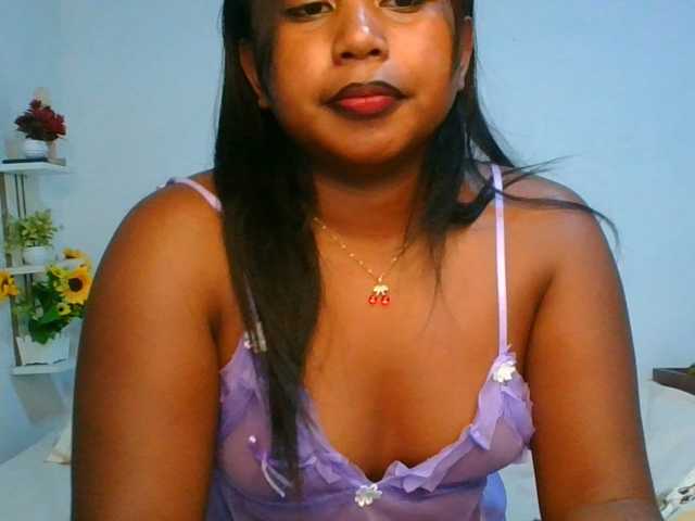 Pauliemarie live cam on BongaCams