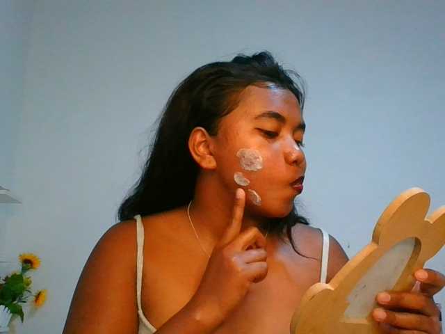 Pauliemarie live cam on BongaCams
