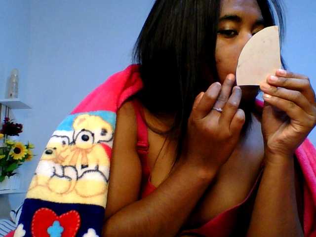 Pauliemarie live cam on BongaCams