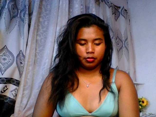 Pauliemarie live cam on BongaCams