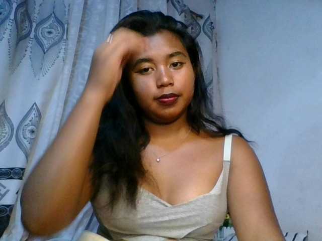 Pauliemarie live cam on BongaCams