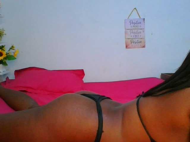 Pauliemarie live cam on BongaCams