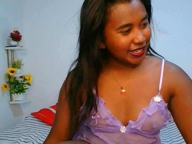 Pauliemarie live cam on BongaCams