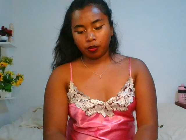Pauliemarie live cam on BongaCams