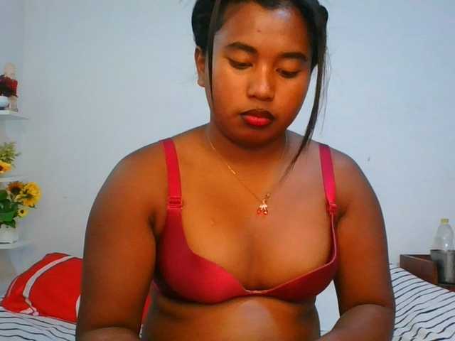 Pauliemarie live cam on BongaCams