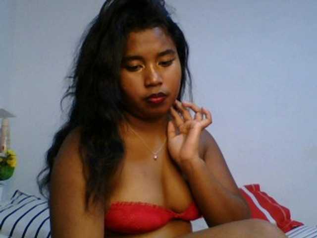 Pauliemarie live cam on BongaCams