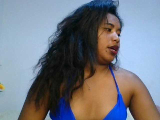 Pauliemarie live cam on BongaCams
