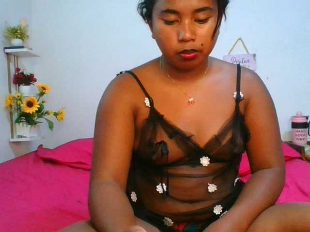 Pauliemarie live cam on BongaCams