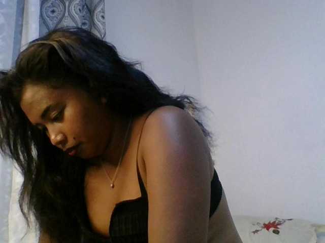 Pauliemarie live cam on BongaCams