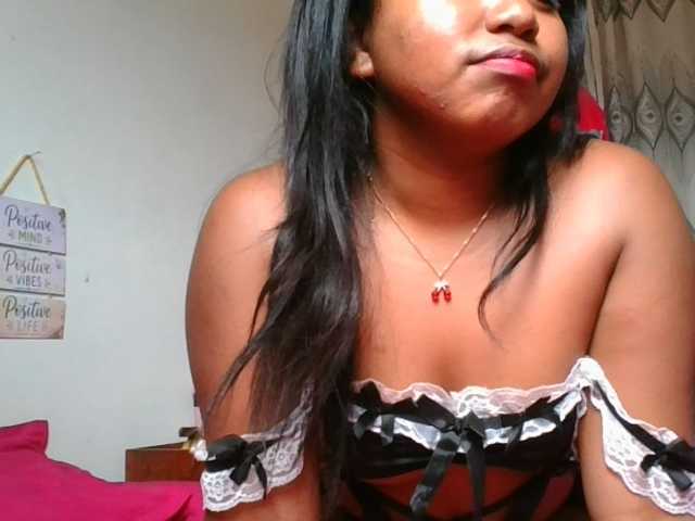 Pauliemarie live cam on BongaCams