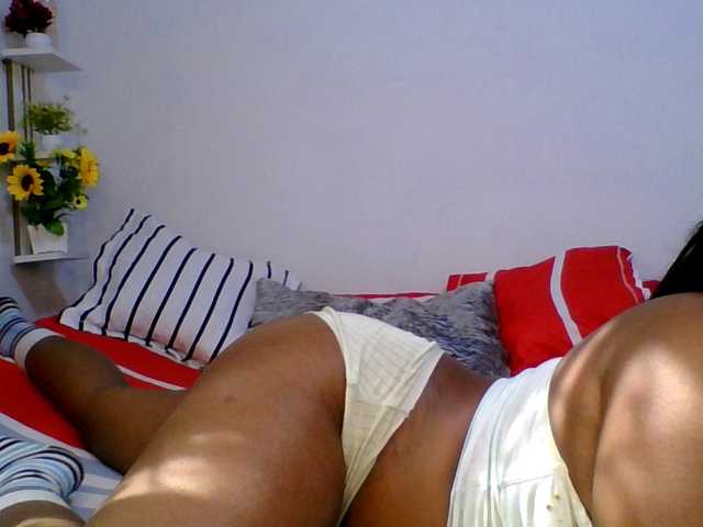 Pauliemarie live cam on BongaCams