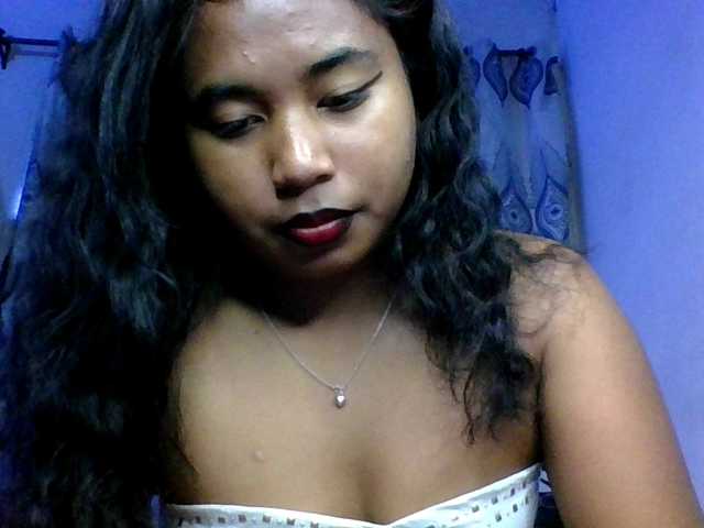 Pauliemarie's BongaCams show and profile