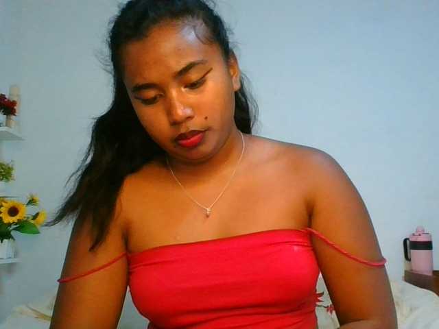Pauliemarie live cam on BongaCams