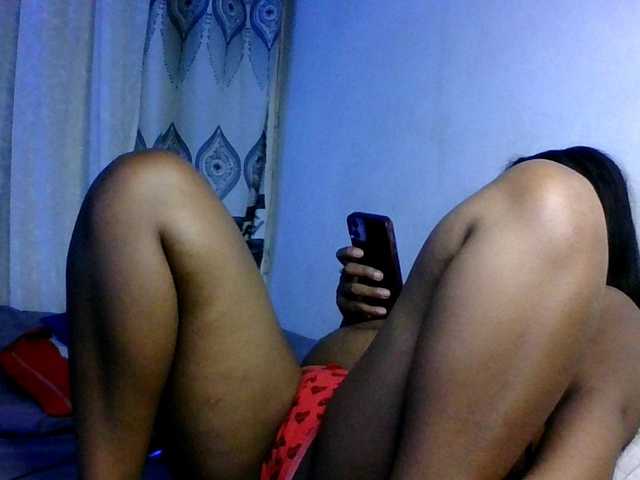 Pauliemarie's BongaCams show and profile