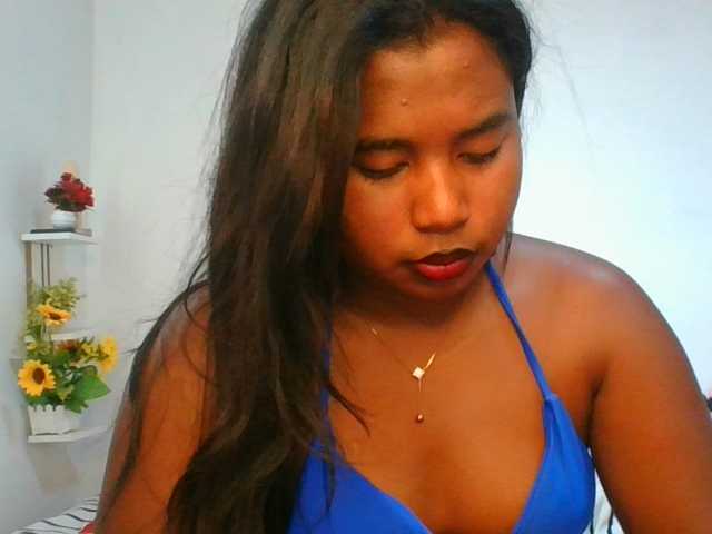 Pauliemarie live cam on BongaCams