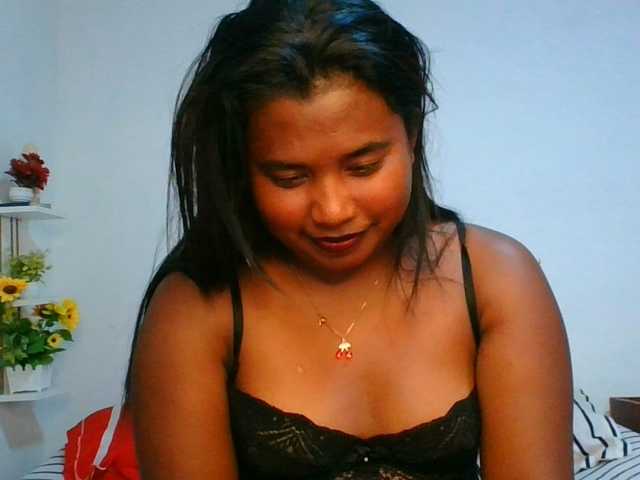 Pauliemarie live cam on BongaCams