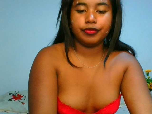 Pauliemarie live cam on BongaCams