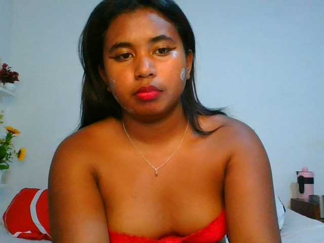 Pauliemarie live cam on BongaCams