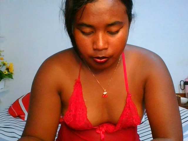 Pauliemarie live cam on BongaCams