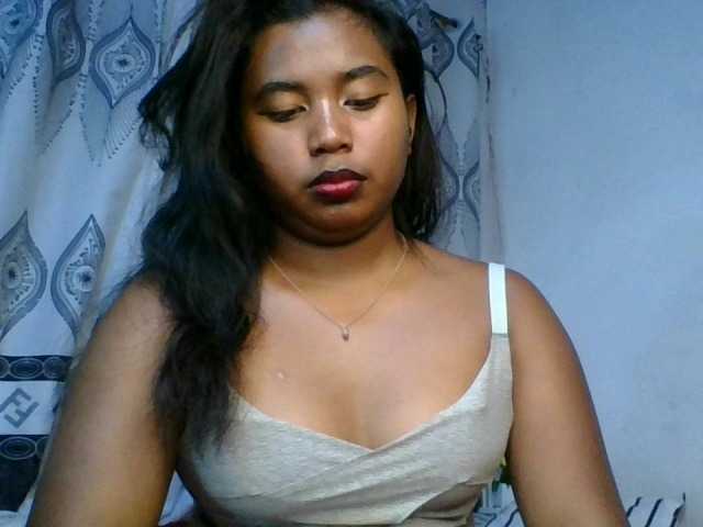 Pauliemarie live cam on BongaCams