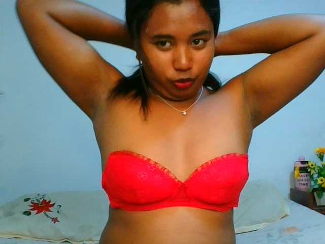 Pauliemarie live cam on BongaCams