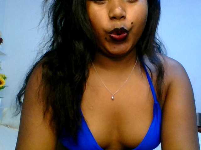 Pauliemarie live cam on BongaCams