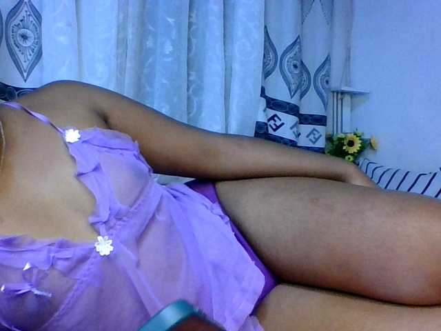 Pauliemarie live cam on BongaCams