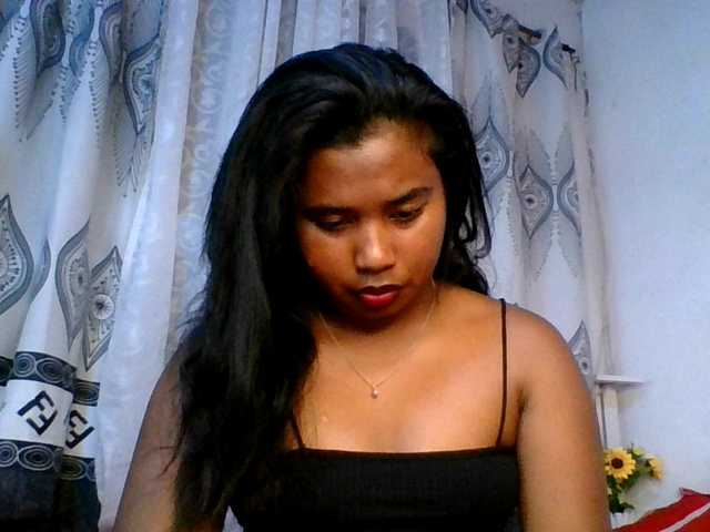 Pauliemarie live cam on BongaCams