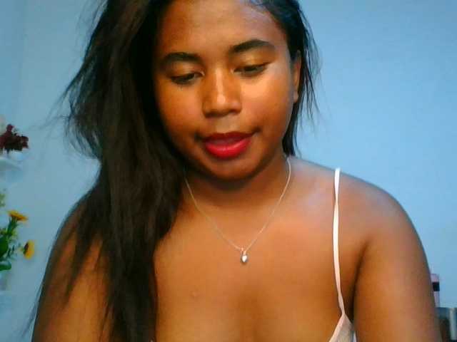 Pauliemarie live cam on BongaCams